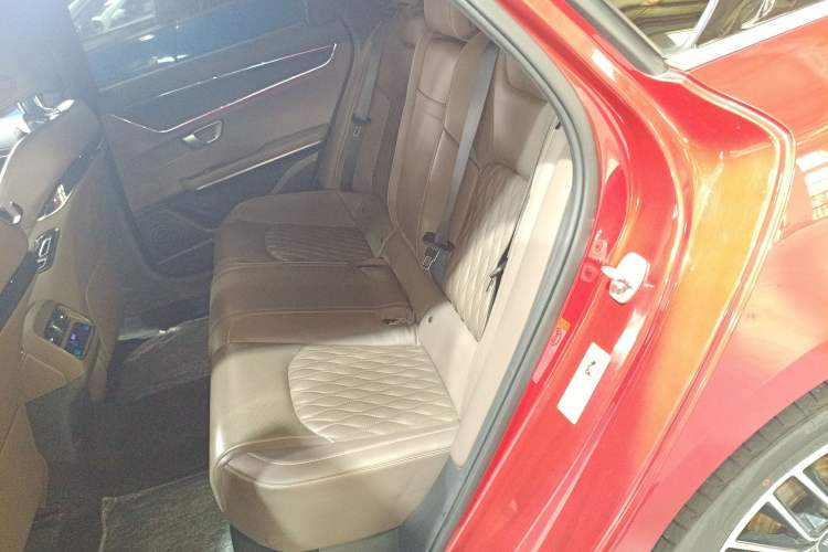 Used BYD Han 2020 DM Four-Wheel Drive Performance Edition Prestige Model Left Rear Seat