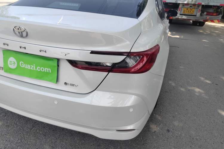 Used Toyota Camry 2024 Dual-Motor 2.0 HE Elite Edition
