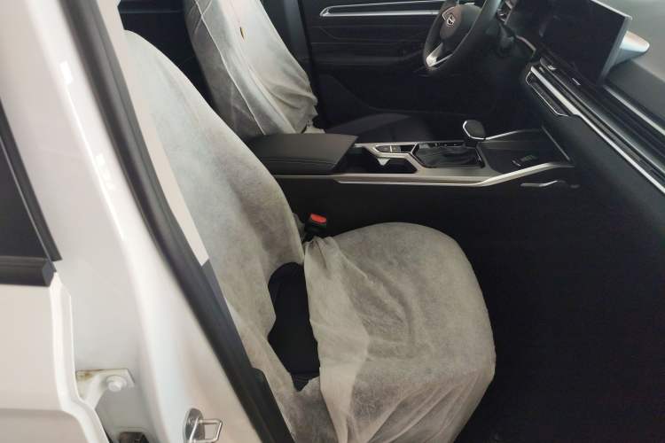 Used Geely Auto Emgrand 2023 4th Generation Champion Edition 1.5L CVT Luxury Model