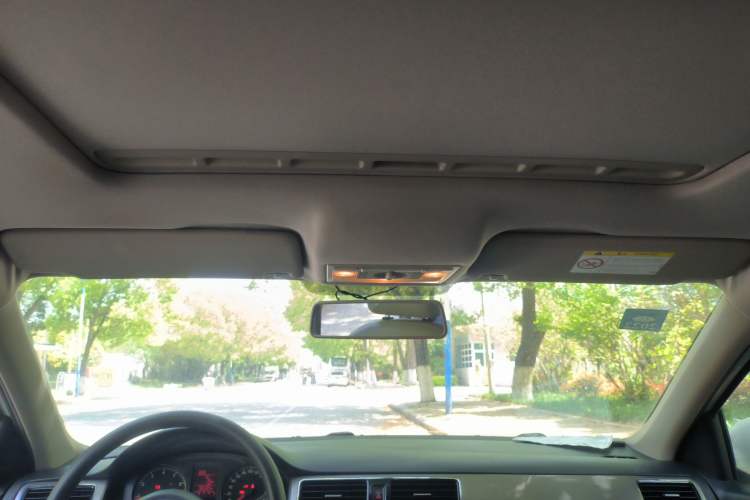 Used Volkswagen Santana 2015 1.6L Manual Comfort Edition Headliner