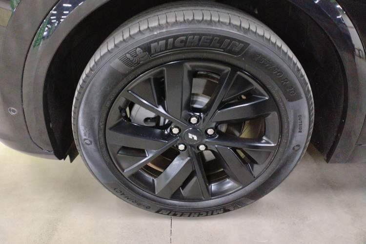 Used Li Auto L7 2023 Air model
