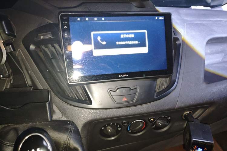 Used Ford Transit 2017 2.0T Diesel Multi-Function Commercial Vehicle Short Wheelbase Mid-Roof China V Standard