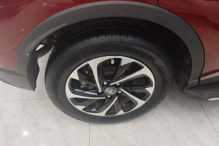Used Toyota IZOA 2018 2.0L Yichi Version China VI Standard Right Rear Wheel Hub