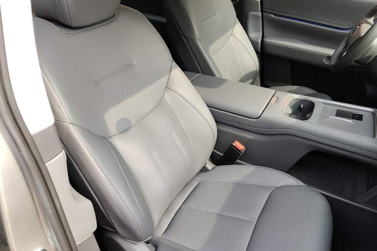 Used XPeng G6 2025 625 Long-Range Max Flagship Edition