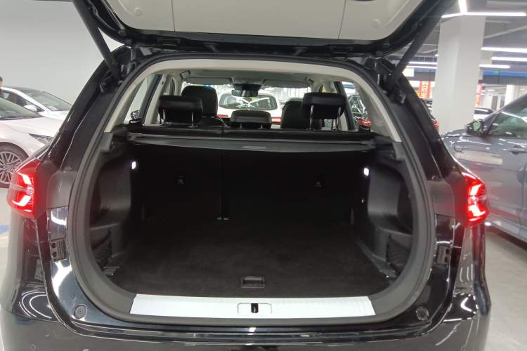 Used Hongqi HS5 2022 Revised Version 2.0T Smart Connect Flagship Edition