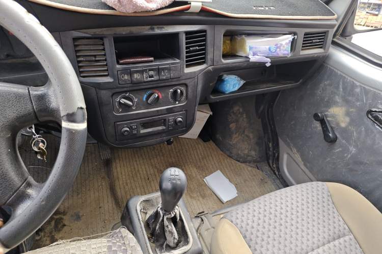 Used Wuling Zhiguang 2015 1.2L Practical LS-I Model