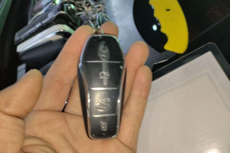 Used BYD Seal 06 New Energy 2025 DM-i Smart Drive 120KM Deluxe Model
