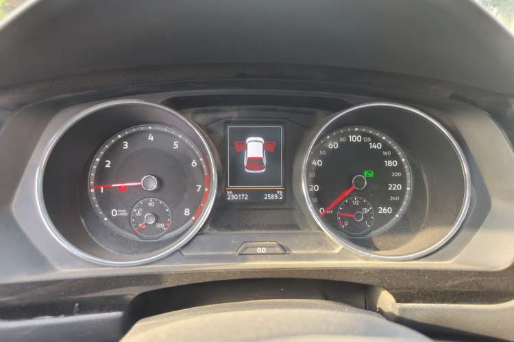 Used Volkswagen Tiguan L 2017 330TSI Automatic Two-Wheel Drive Luxury Edition
