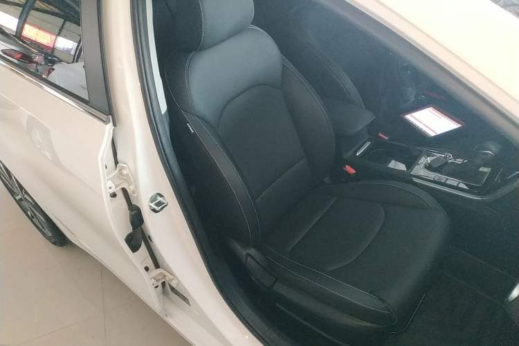 Used Kia K3 2021 Revised 1.5L CVT Fashion Edition