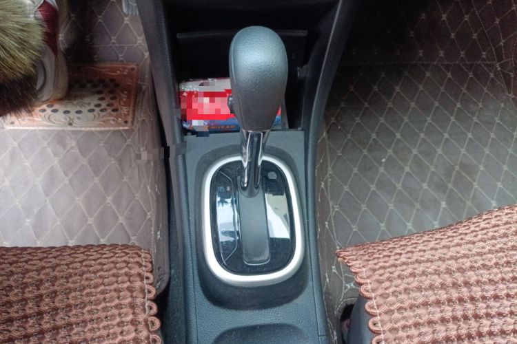 Used Nissan Sylphy 2018 Classic 1.6XE+ CVT Leading Edition Gear Lever