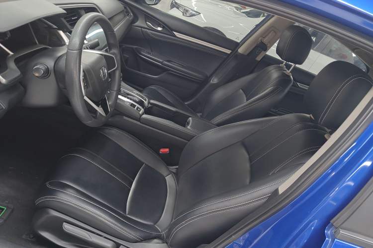 Used Honda Civic 2016 220TURBO CVT Luxury Edition