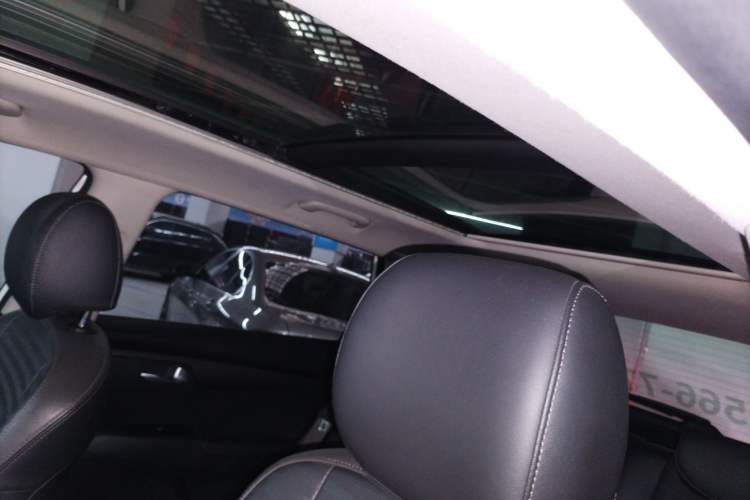 Used Kia Sportage R 2018 2.0L Automatic Smart Luxury Version China V Standard
