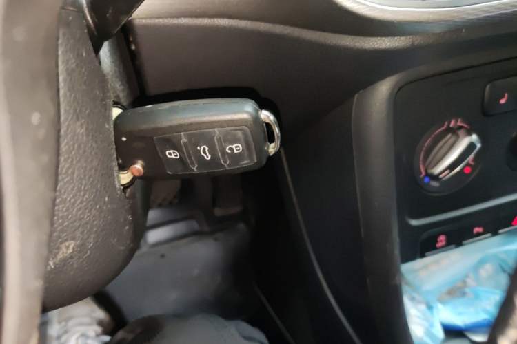 Used Volkswagen Beetle 2016 180TSI Club Edition Vehicle Key