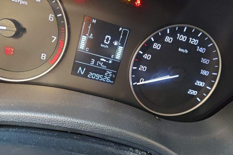 Used Hyundai ix25 2015 1.6L Automatic Two-Wheel Drive Smart GLS Trim