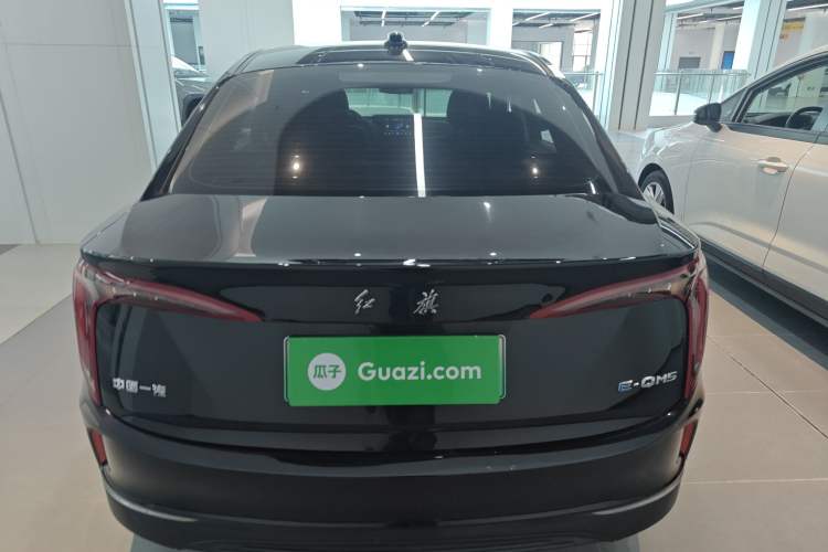 Used Hongqi E-QM5 2022 431 km Charge & Enjoy Edition
