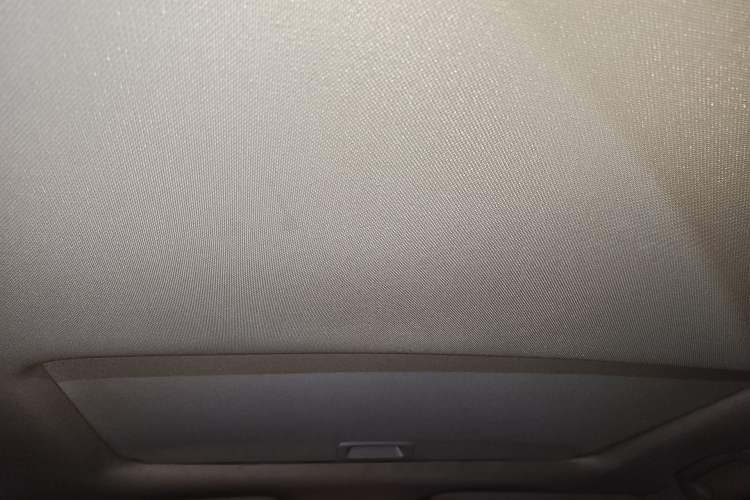 Used Honda Jade 2014 1.8L Automatic Comfort Elite Version 5 Seats
