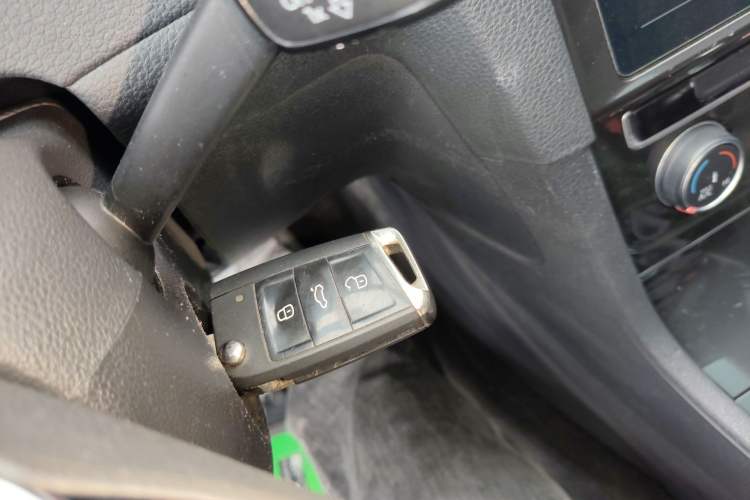 Used Volkswagen Golf 2020 280TSI DSG Comfort Version Interior 1