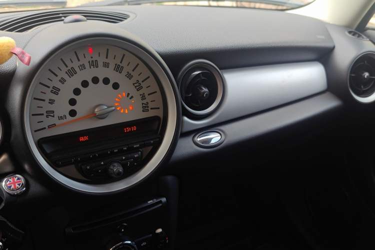 Used MINI 2012 1.6L COOPER Baker Street
