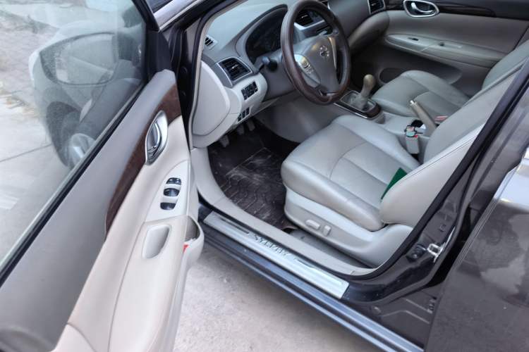 Used Nissan Sylphy 2012 1.6 XL Manual Luxury Edition