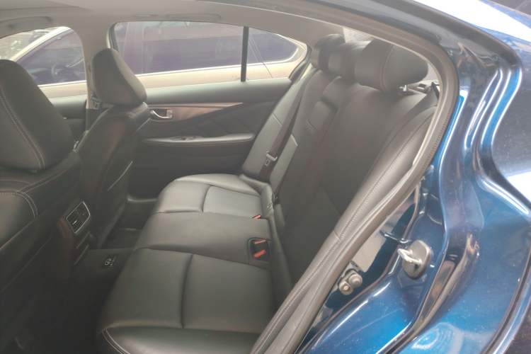 Used Infiniti Q50L 2016 2.0T Enjoyment Edition Left Rear Seat