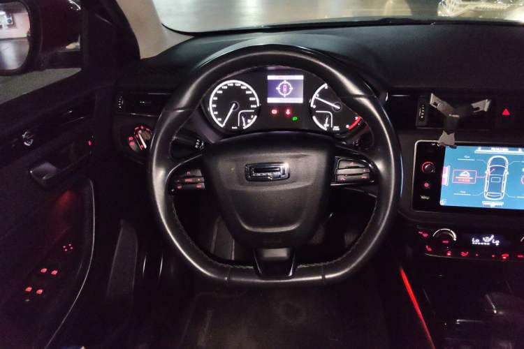 Used Qoros 3 2014 Hatchback 1.6T Automatic ZhiZhen Model