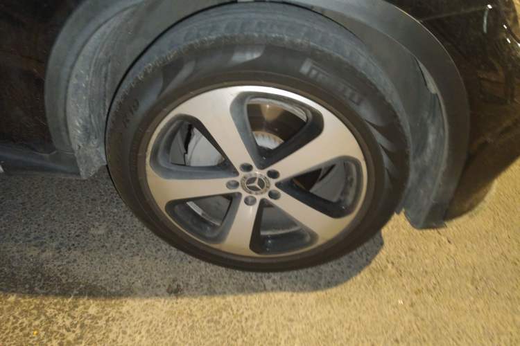 Used Mercedes-Benz GLC 2019 GLC 260 L 4MATIC Luxury Model
