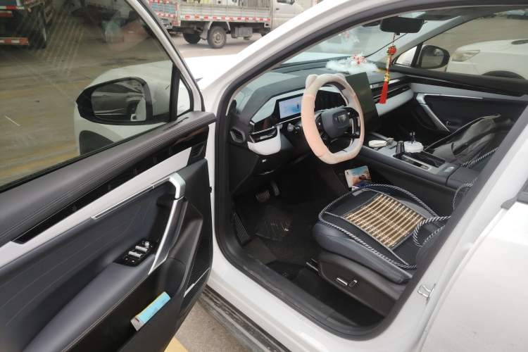 Used Geely Auto FX11 2024 1.5TD DCT Prestige Edition