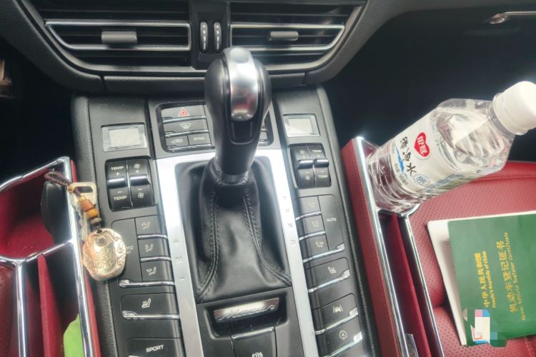 Used Porsche Macan 2018 Macan 2.0T
