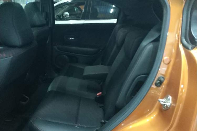 Used Honda XR-V 2015 1.8L EXi CVT Comfort Version