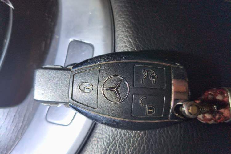 Used Mercedes-Benz C-Class 2016 C 180 L Sport Edition Vehicle Key