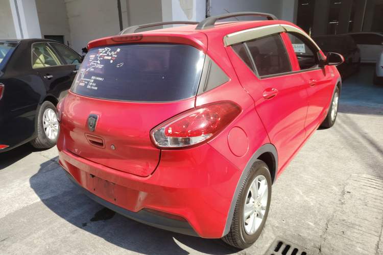 Used Baojun 310 2017 1.5L manual Comfort trim
