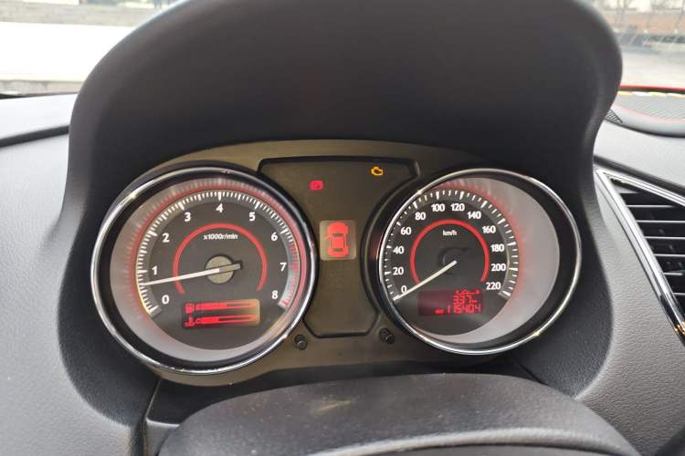 Used Bestune B50 2013 1.6L manual Comfort trim level