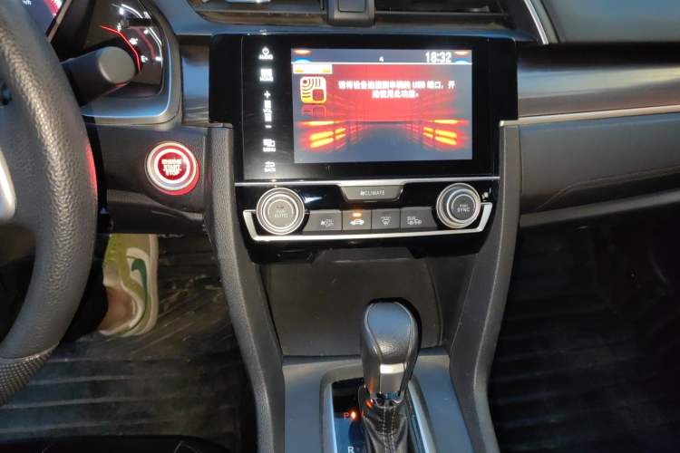 Used Honda Civic 2019 220TURBO CVT Dynamic Edition China V Emission Standard Audio And AC Panel