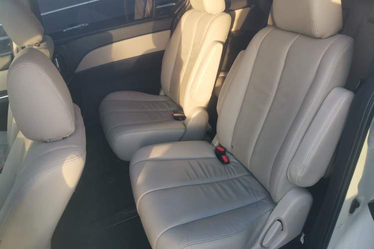 Used Mazda Mazda 8 2015 2.5L Ultimate Edition