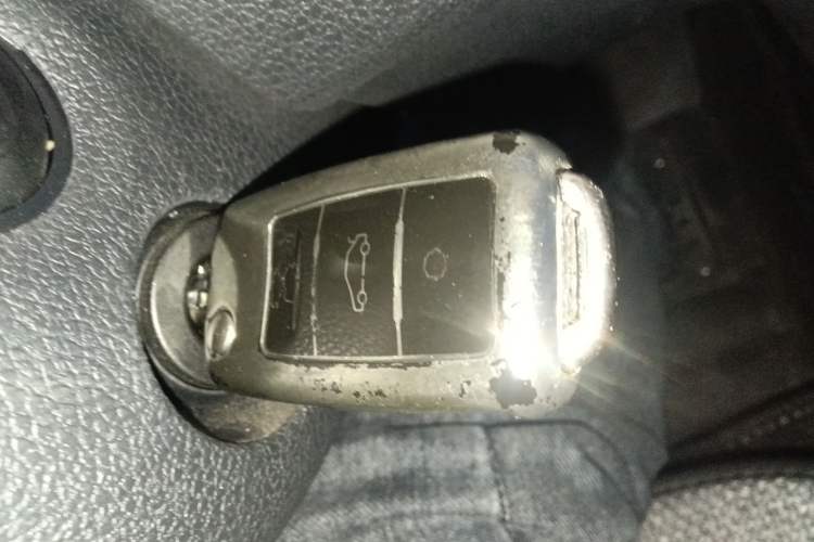 Used Volkswagen C-TREK 2018 1.5L Automatic Fashion Model Vehicle Key