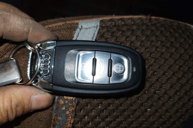 Used Audi A4L 2013 35 TFSI Automatic Standard Model
