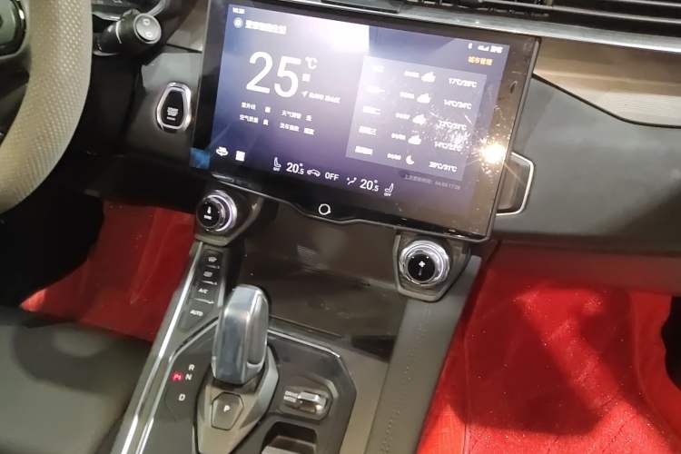 Used Lynk & Co 01 2021 2.0TD Two-Wheel-Drive Pro Trim
