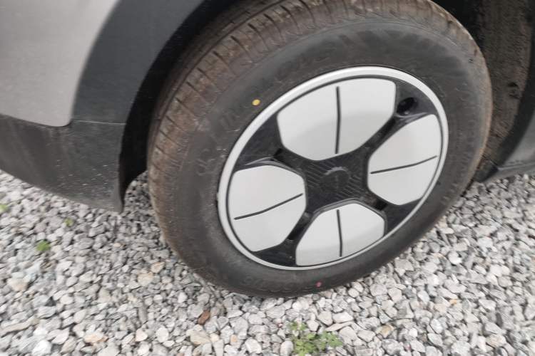 Used Geely Galaxy Geome 2026 Model 310km Youth Edition