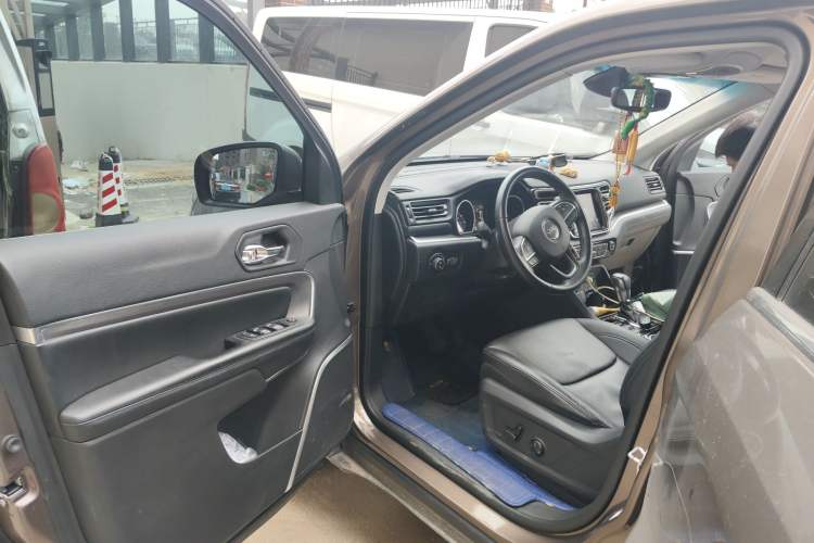 Used Jeep Grand Commander 2018 2.0T Four-Wheel Drive Premium Navigation Version China V
