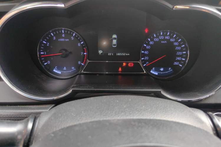 Used Kia K5 2015 2.0L Automatic LUX