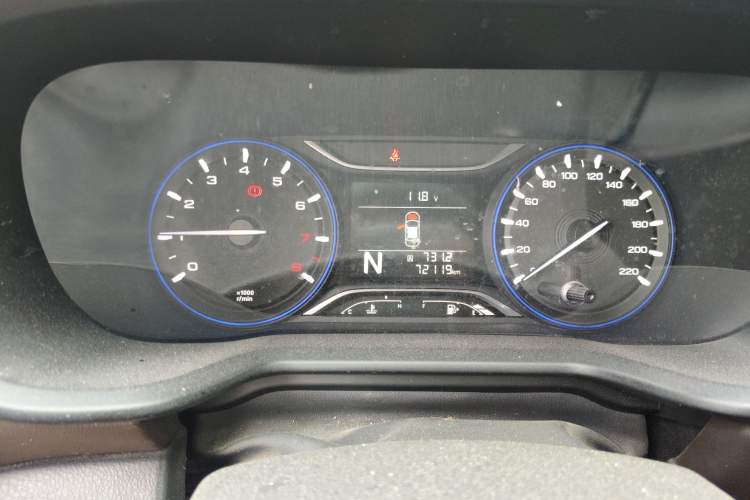 Used GAC Trumpchi GS3 2017 150N Automatic Elite Edition Instrument Cluster