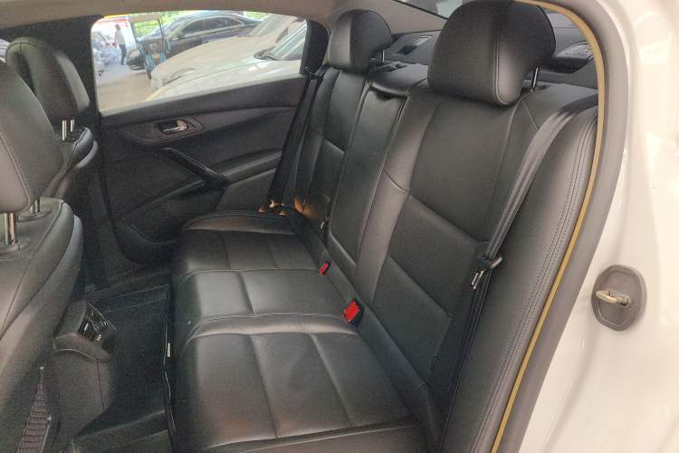 Used Peugeot 508 2015 1.6THP Automatic Prestige Edition Left Rear Seat