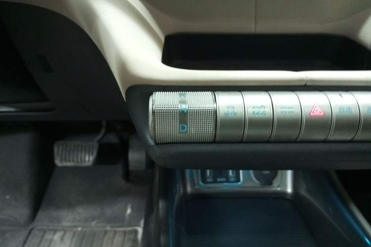 Used BYD Dolphin 2023 420 km Fashion Edition
