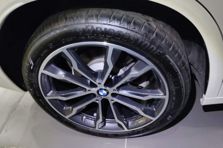 Used BMW X3 2022 Second Facelift xDrive30i Leading Edition M Night Sky Package
