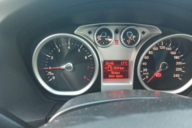 Used Ford Focus 2012 Hatchback Classic 1.8L Manual Base Model Instrument Cluster