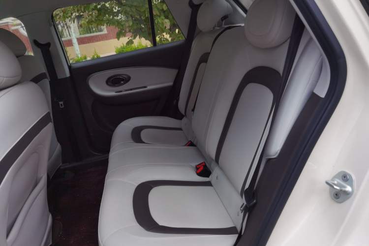 Used JAC Yiwei 3 2024 Zhiai Edition 505km Champion Version Left Rear Seat