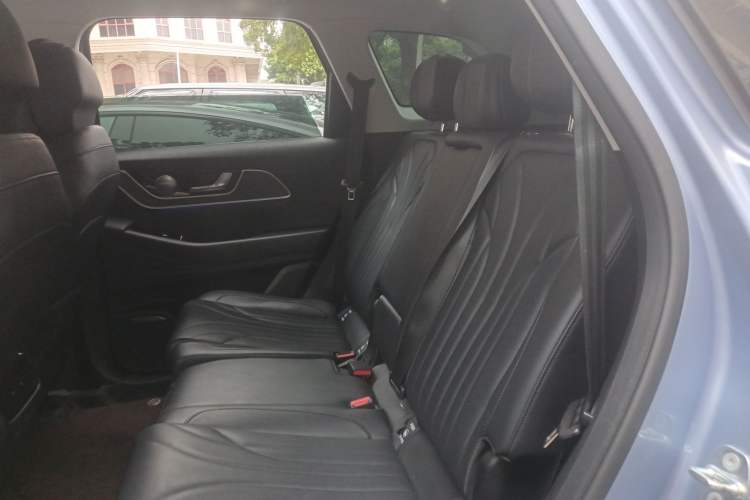 Used Chery Fengyun T9 2024 120 Long-Range Flagship Version 7 Seats Ternary Lithium