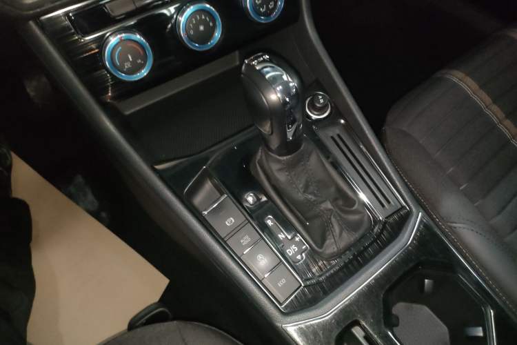 Used Volkswagen Lavida 2018 280TSI DSG Comfort Edition China V Standard Gear Lever