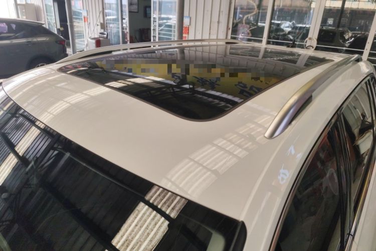 Used Volkswagen Tiguan L 2024 300TSI Automatic Two-Wheel Drive Smart Edition
