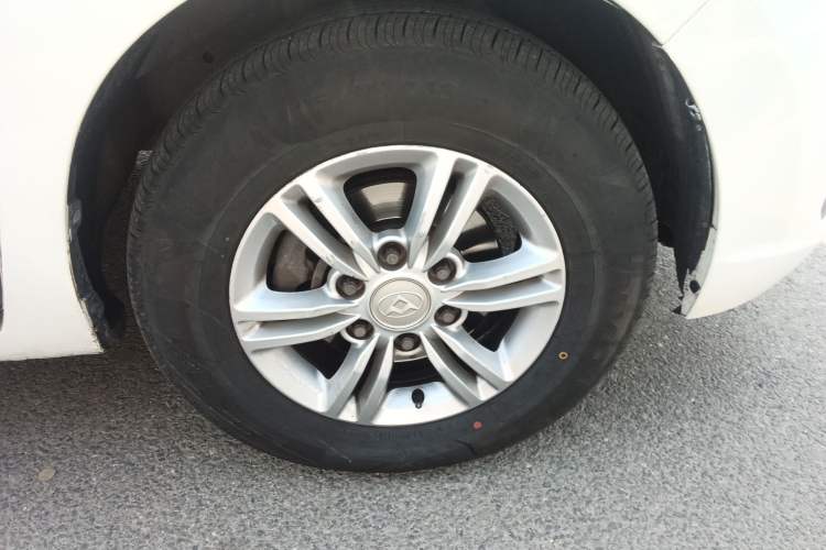 Used SAIC MAXUS G10 2016 2.4L Manual Elite Edition